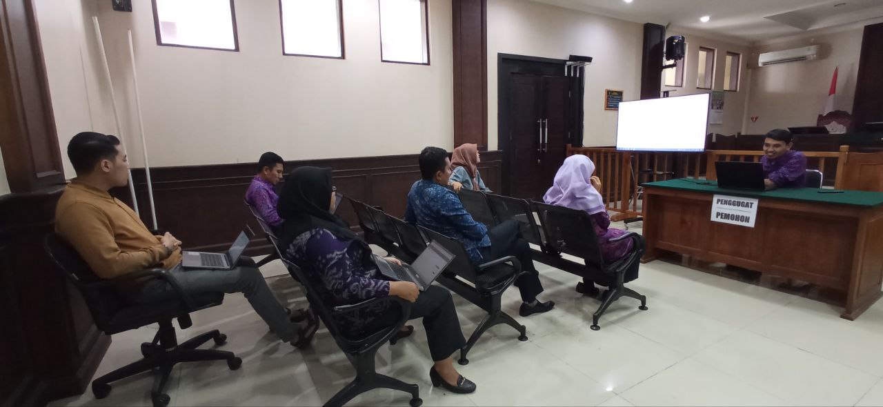 photo 6258134102280615663 y